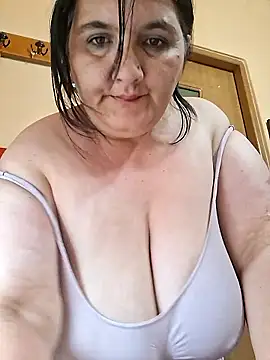 Snapshot of SexyNicool35 chatting on June 14, 3:47 pm SexyNicool35 online show from June 14, 3:47 pm