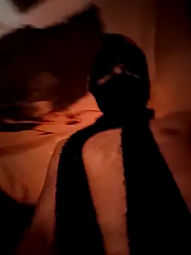 Snapshot of Gillygilly76 chatting on February 25, 5:47 pm Gillygilly76 online show from February 25, 5:47 pm