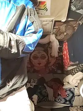 Snapshot of Gillygilly76 chatting on February 28, 1:14 pm Gillygilly76 online show from February 28, 1:14 pm