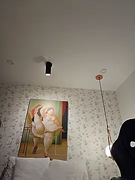Snapshot of valery_mora chatting on January 18, 1:08 pm valery mora online show from January 18, 1:08 pm