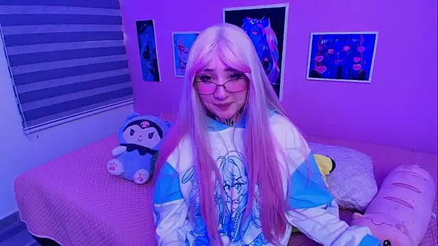 Miwa violet online show from February 13, 9:33 pm