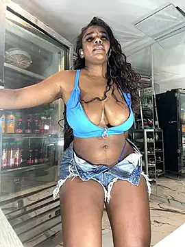 Snapshot of MAREIA_25 chatting on February 27, 5:36 pm MAREIA 25 online show from February 27, 5:36 pm