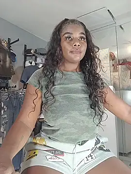 Snapshot of MAREIA_25 chatting on October 29, 5:25 pm MAREIA 25 online show from October 29, 5:25 pm