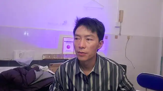 xhqds online show from May 5, 10:45 am