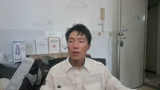 xhqds online show from June 2, 11:29 pm
