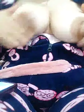 Snapshot of Diana-sexy chatting on March 3, 1:10 am Diana-sexy online show from March 3, 1:10 am