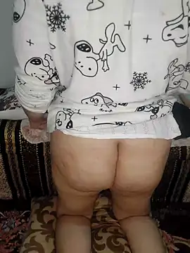 Snapshot of Diana-sexy chatting on October 11, 11:47 pm Diana-sexy online show from October 11, 11:47 pm