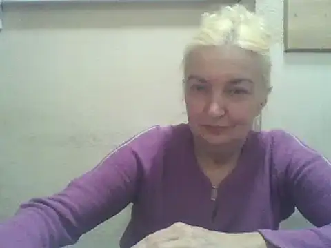 Snapshot of Meri798 chatting on May 15, 6:26 pm Meri798 online show from May 15, 6:26 pm