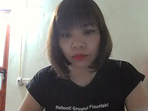 Angela-Eira online show from October 7, 8:50 pm