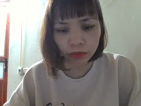 Angela-Eira online show from November 2, 9:00 am