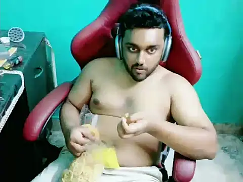 Snapshot of telugu_boy_ chatting on October 3, 2:25 pm telugu boy online show from October 3, 2:25 pm