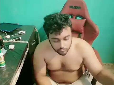 Snapshot of telugu_boy_ chatting on October 21, 3:07 am telugu boy online show from October 21, 3:07 am