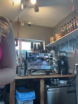 Snapshot of delicioussdixie chatting on February 22, 7:03 pm delicioussdixie online show from February 22, 7:03 pm