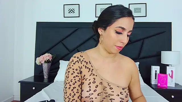 SophieCarther online show from March 4, 3:59 pm