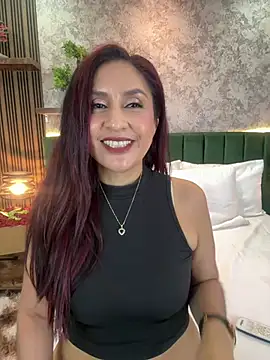 Snapshot of MonicaMoret chatting on July 3, 12:44 pm MonicaMoret online show from July 3, 12:44 pm