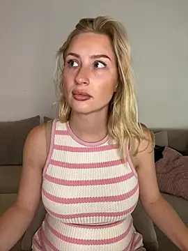 belle98 online show from July 11, 11:35 am