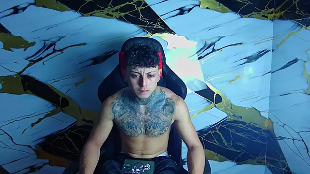 Kevin22 222 online show from February 1, 1:12 am