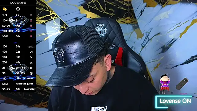 Kevin22 222 online show from March 18, 4:59 am