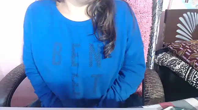 Manpreet cute online show from December 30, 5:13 pm