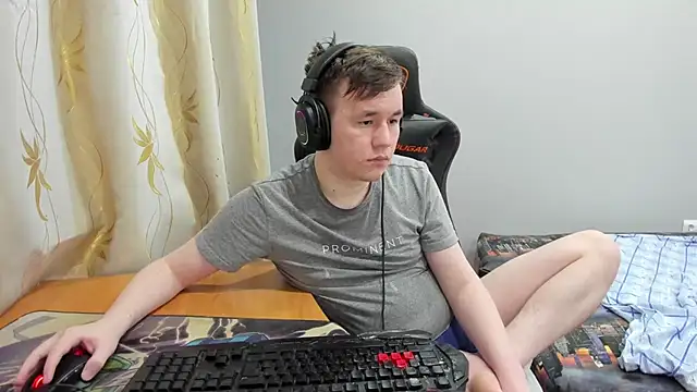 iliaskrislove online show from May 3, 4:46 pm