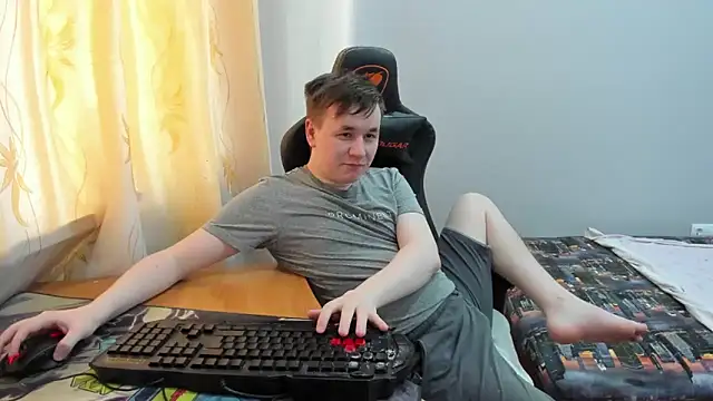 iliaskrislove online show from May 15, 11:01 pm