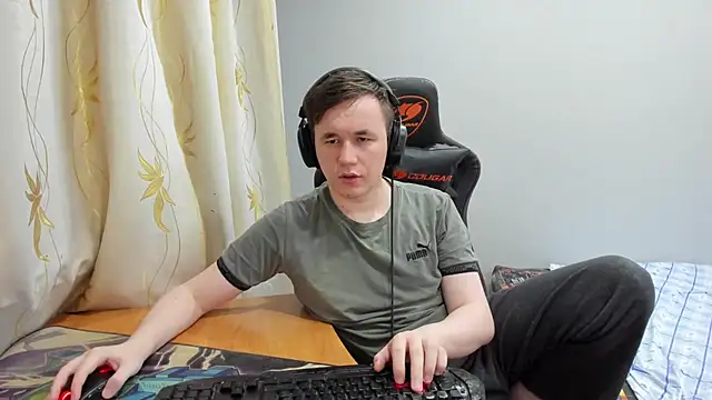 iliaskrislove online show from May 22, 9:53 pm