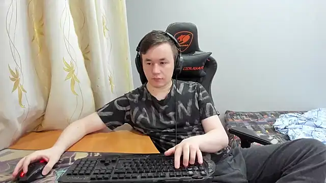 iliaskrislove online show from May 27, 5:43 pm