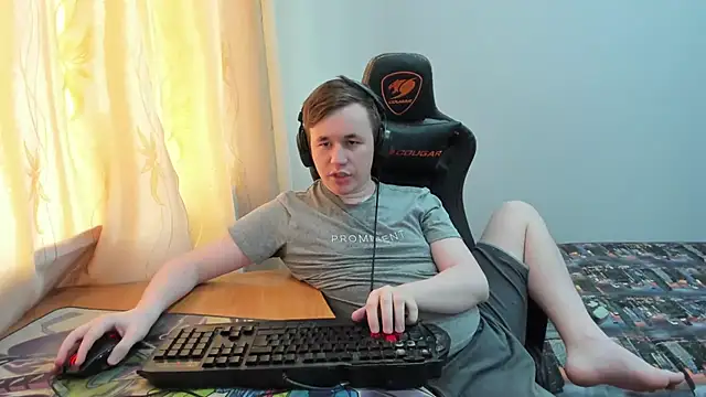 iliaskrislove online show from May 31, 11:17 am