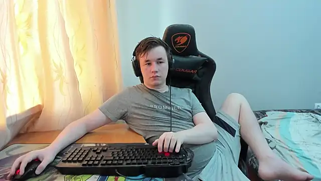 iliaskrislove online show from June 21, 12:08 pm