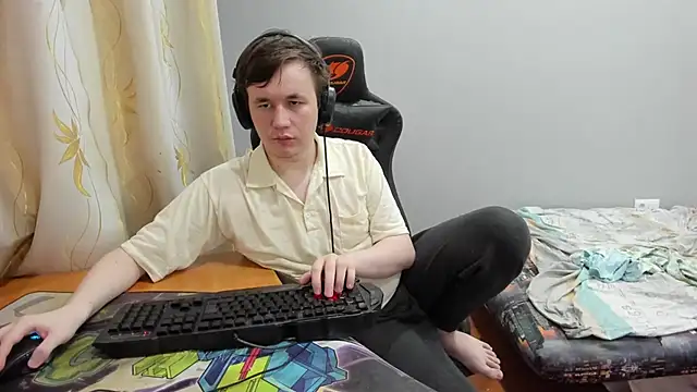 iliaskrislove online show from July 7, 11:20 pm