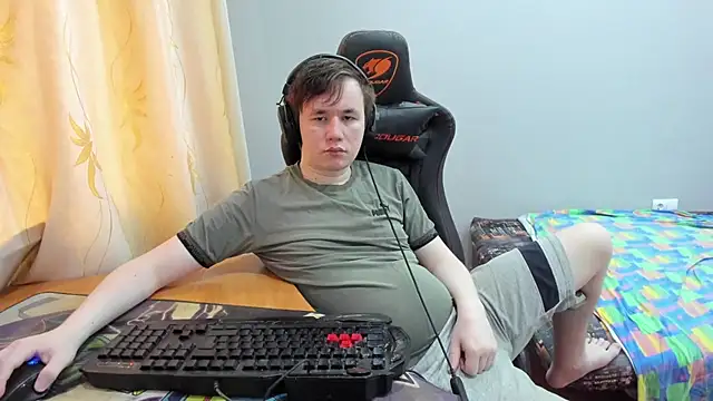 iliaskrislove online show from July 18, 5:55 am