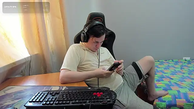 iliaskrislove online show from July 26, 9:27 am