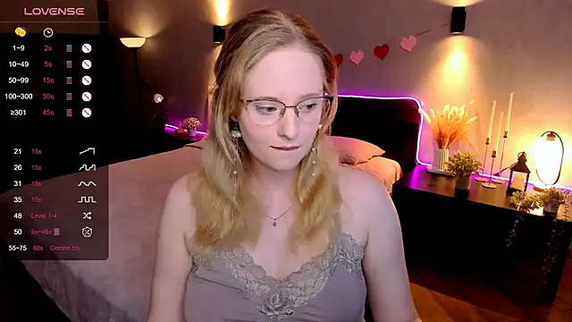 Aemilia  online show from December 1, 6:07 am