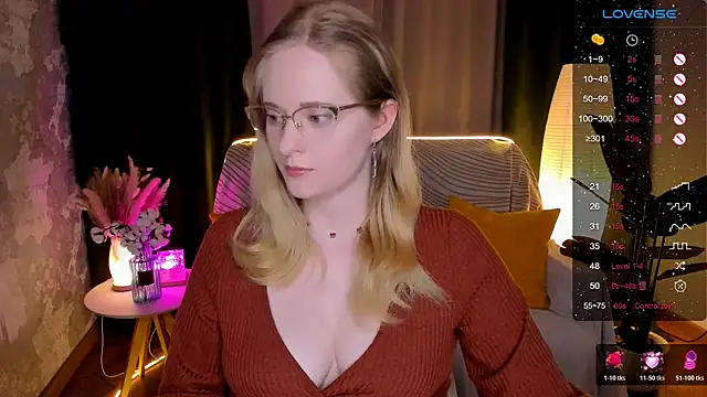 Aemilia  online show from March 1, 2:24 am