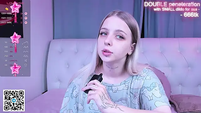 Alice Halle online show from November 5, 2:11 am