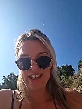 SpicyVicky online show from February 26, 10:14 am