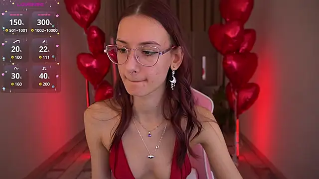 Snapshot of CozyMell chatting on February 21, 2:38 pm CozyMell online show from February 21, 2:38 pm