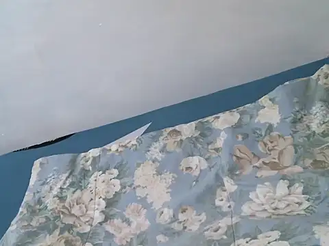 luckieey online show from November 29, 7:33 am