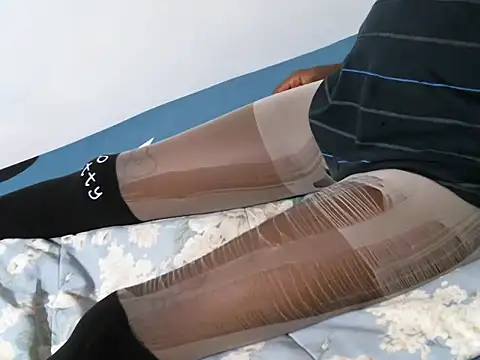 luckieey online show from December 20, 7:59 am