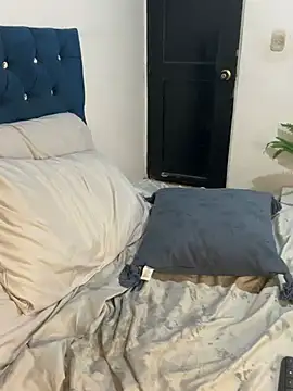 Snapshot of antonelaswete02 chatting on January 26, 2:56 am antonelaswete02 online show from January 26, 2:56 am