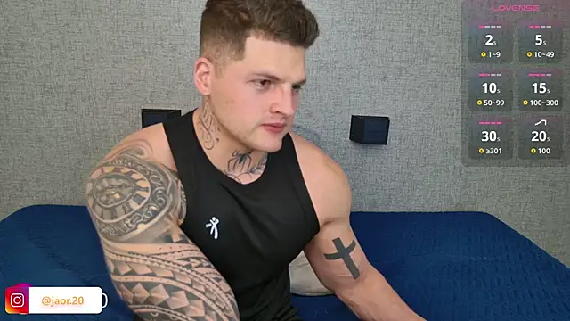 Jaor owens20 online show from February 10, 10:58 pm