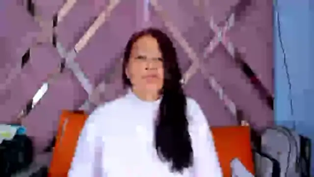 Snapshot of Mulan_sexy01 chatting on May 20, 8:04 pm Mulan sexy01 online show from May 20, 8:04 pm
