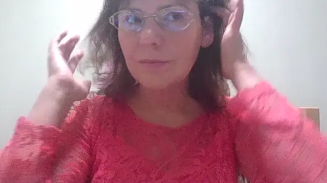 Snapshot of HollyJewel chatting on November 12, 5:13 pm HollyJewel online show from November 12, 5:13 pm