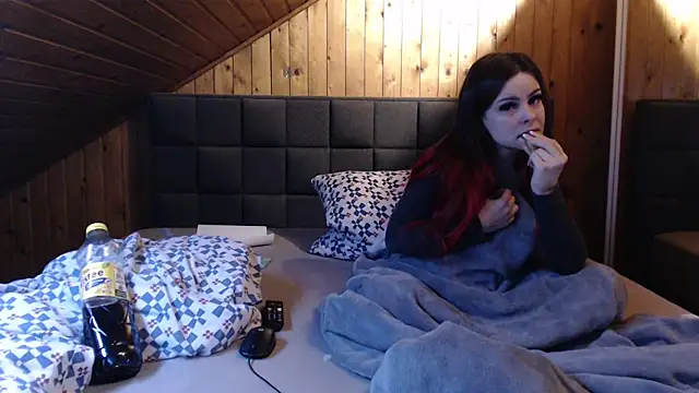 Snapshot of BoeseMoni1998 chatting on February 15, 4:01 pm BoeseMoni1998 online show from February 15, 4:01 pm