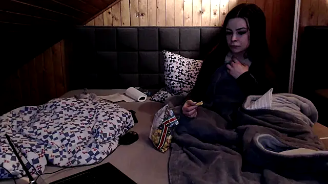 Snapshot of BoeseMoni1998 chatting on February 16, 7:38 pm BoeseMoni1998 online show from February 16, 7:38 pm