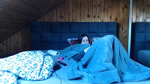 Snapshot of BoeseMoni1998 chatting on February 18, 12:17 pm BoeseMoni1998 online show from February 18, 12:17 pm