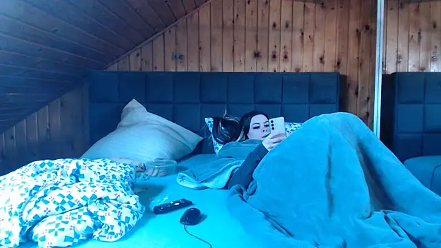 Snapshot of BoeseMoni1998 chatting on March 7, 12:34 pm BoeseMoni1998 online show from March 7, 12:34 pm