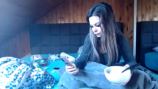 Snapshot of BoeseMoni1998 chatting on March 13, 7:53 am BoeseMoni1998 online show from March 13, 7:53 am