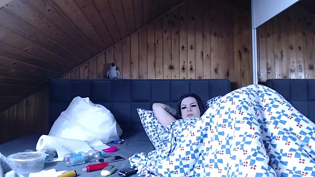 Snapshot of BoeseMoni1998 chatting on September 9, 9:53 am BoeseMoni1998 online show from September 9, 9:53 am