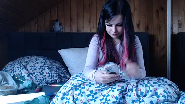 Snapshot of BoeseMoni1998 chatting on October 10, 12:37 pm BoeseMoni1998 online show from October 10, 12:37 pm